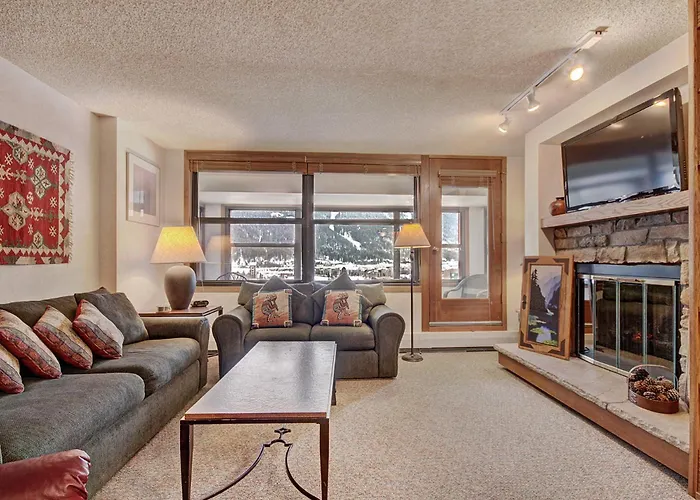 Vs643 And 645h Village Square Apartment *
